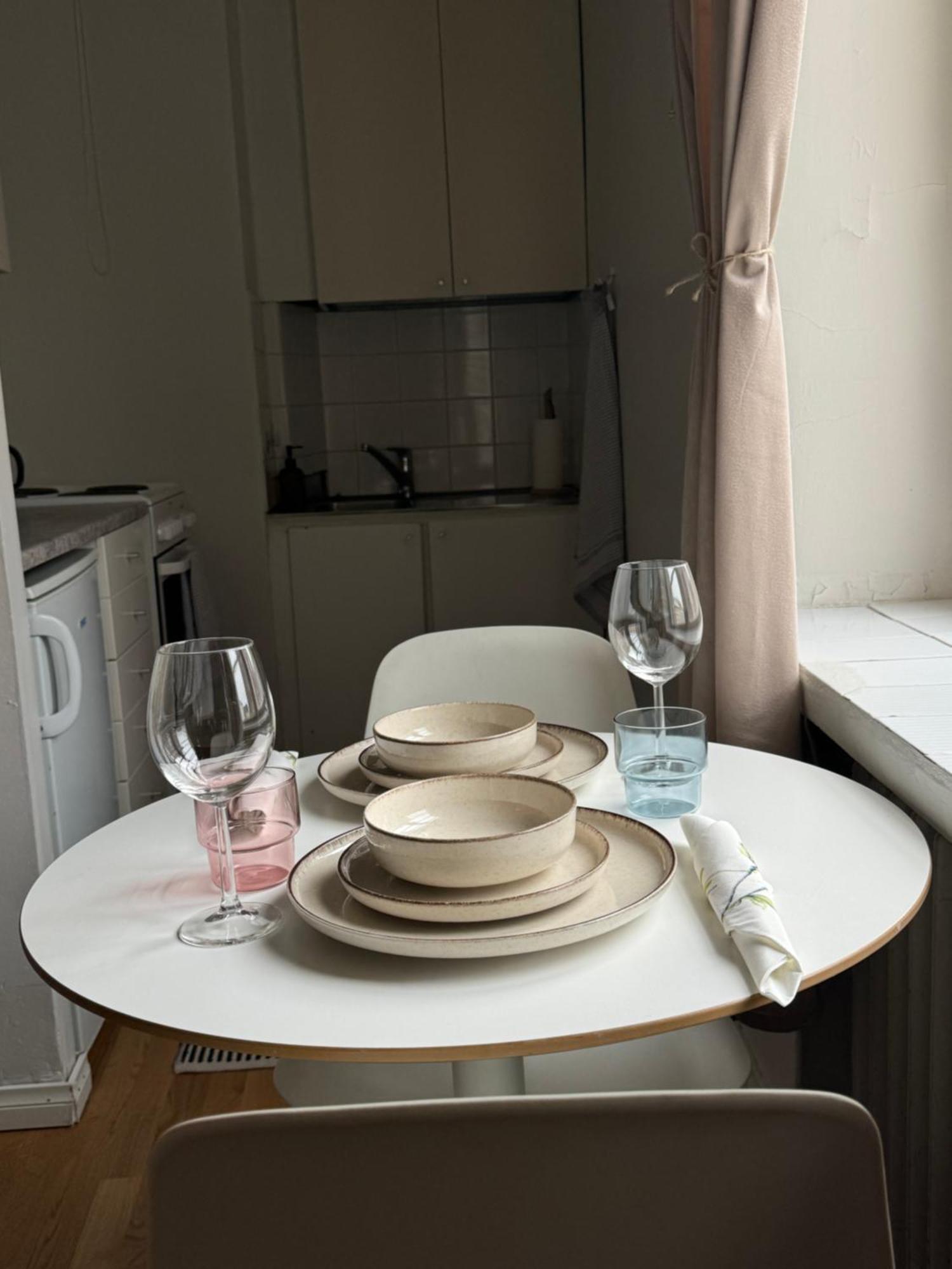 Your Chic Vibrant Airbnb Helsinki Esterno foto